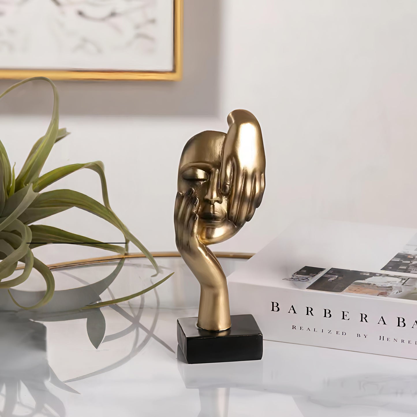 Golden Abstract Face with Double Hands Resin Showpiece (17 x 6.5 cm)