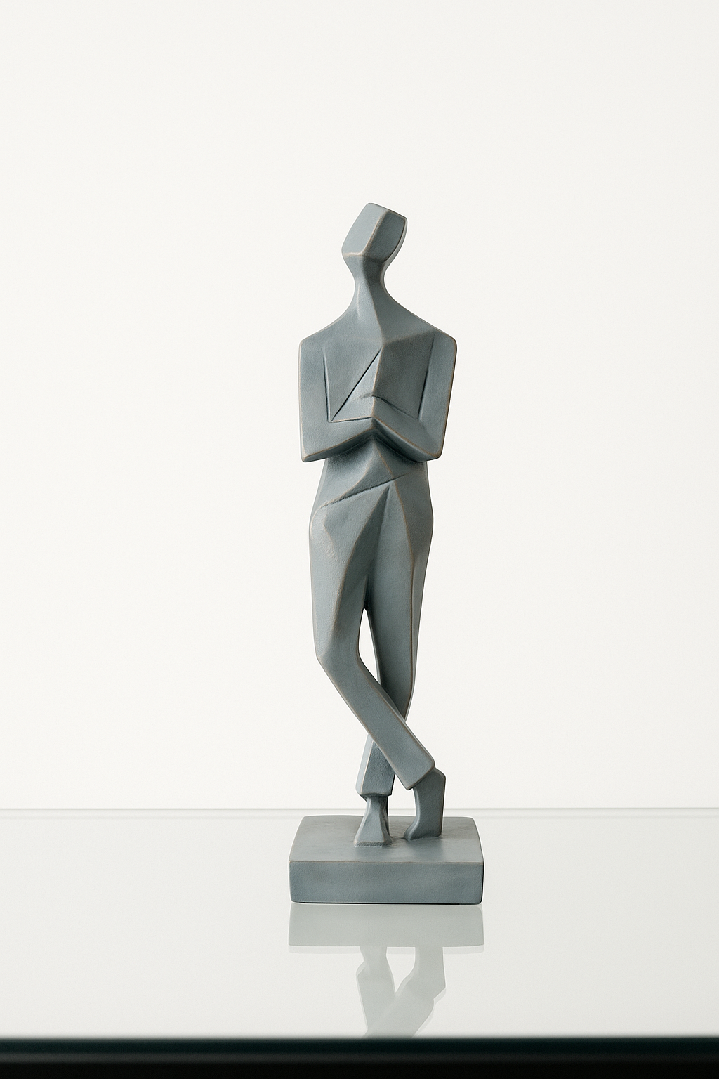 Modern Geometric Human Sculpture – Abstract Gold & Grey Resin Showpiece (12x41 CM)