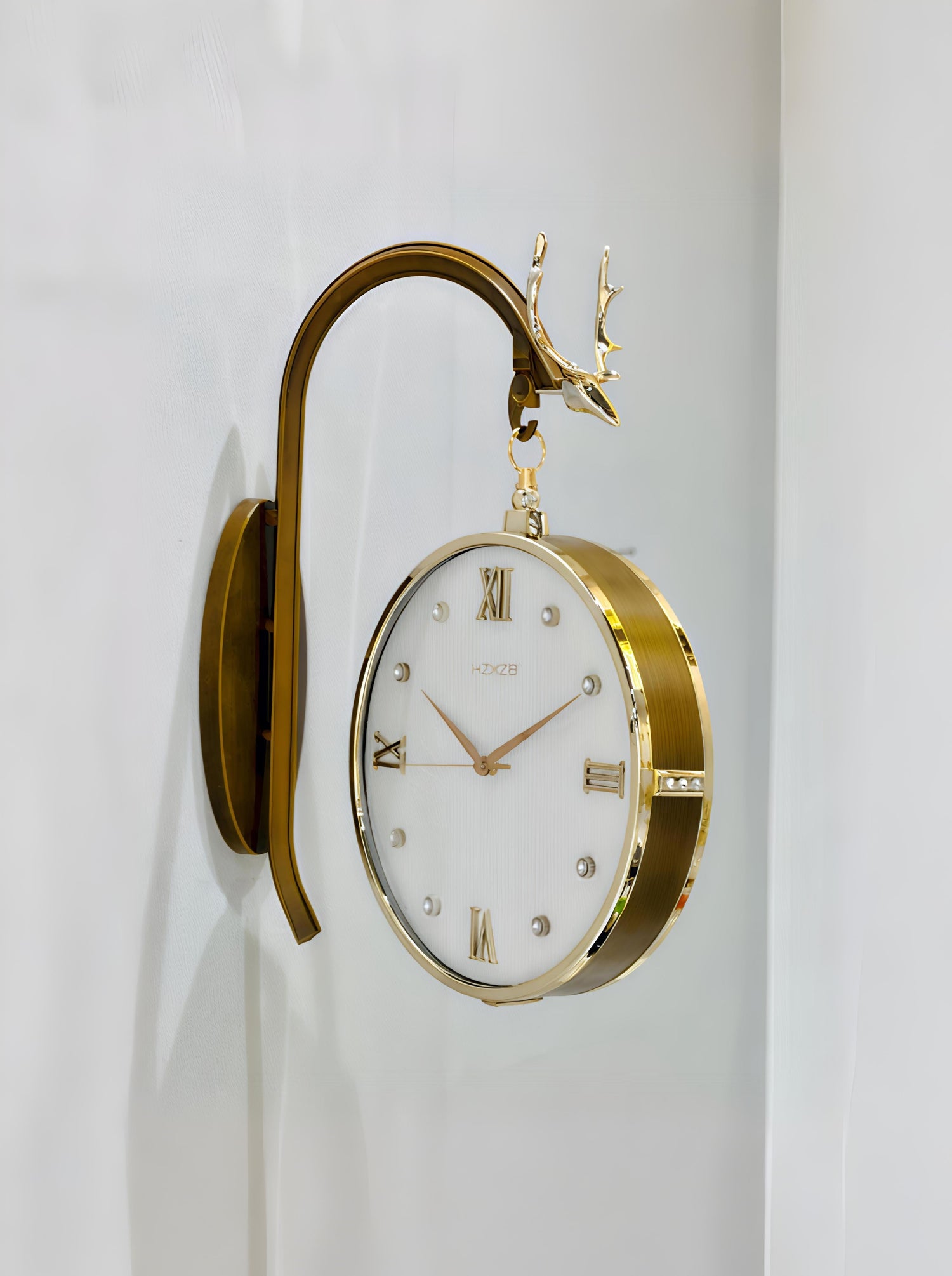 Double Side Clock