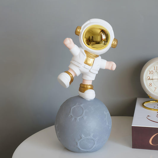 Lunar Joy Astronaut Showpiece (12 x 11 x 25 CM)